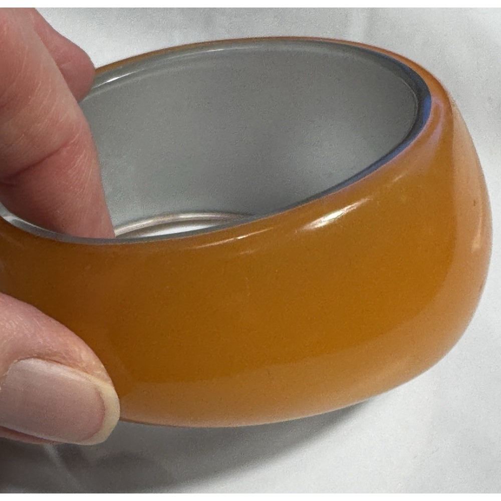 Vintage Style Chunky Mustard Yellow Resin Bangle Bracelet Silver‎ Tone Interior
